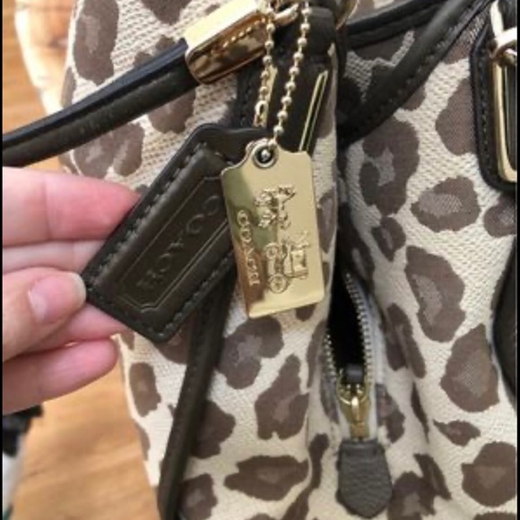 Coach pocketbook 🌸 - Picture 7 of 7